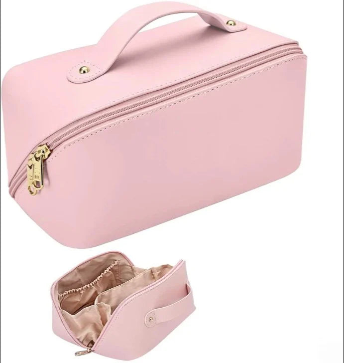 COSMETIC TRAVEL BAG
